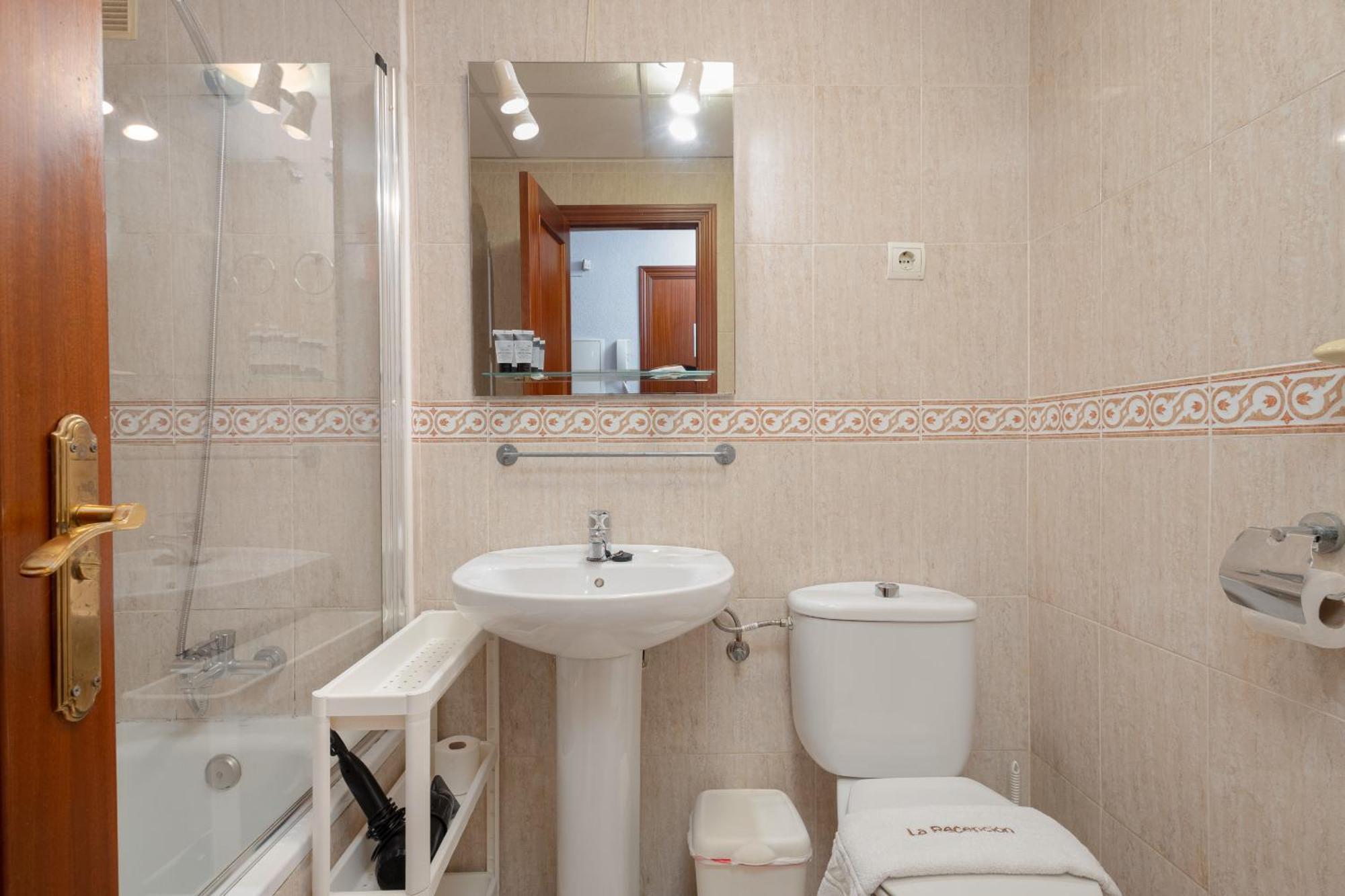 C22 Nice 1 Bdr With Parking Malaga Zewnętrze zdjęcie